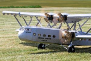 Kostenloses Stock Foto zu airliner, antikes flugzeug, doppeldecker